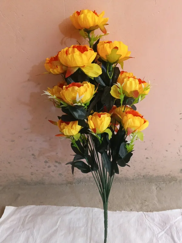 Yellow_And_Orange_Plastic_Decorative_Rose_Artificial_Bouquet