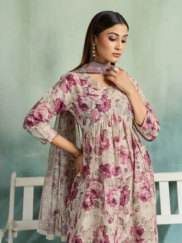 Beige_Pink_Cotton_Blend_Floral_Print_Straight_Kurta_Pant_Dupatta_Set_For_Women