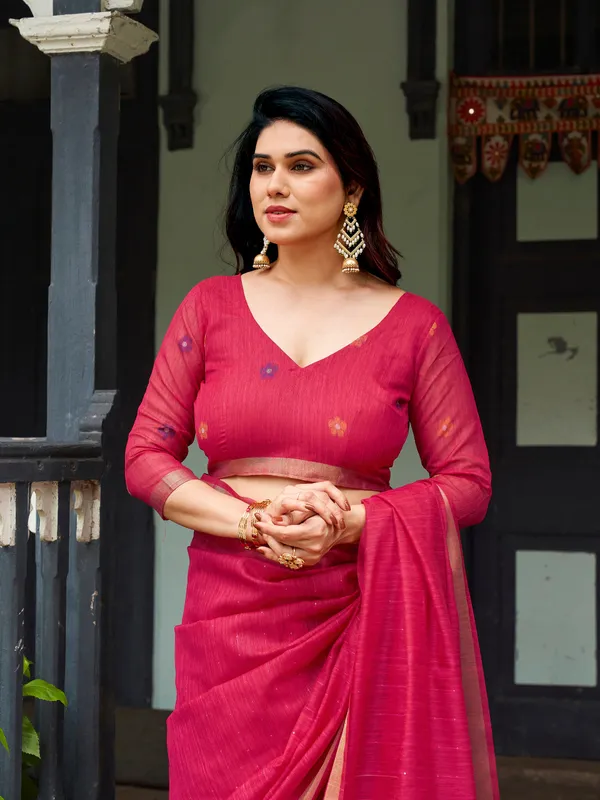 Pink_Linen_Silk_Floral_Border_Saree_With_Blouse_Piece_For_Women