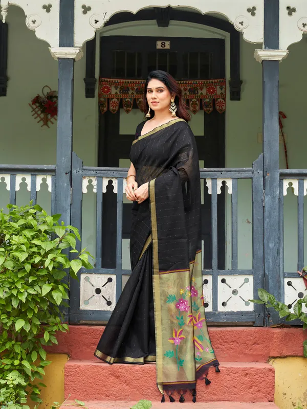 Black_Linen_Silk_Woven_Zari_Border_Saree_With_Blouse_Piece_For_Women