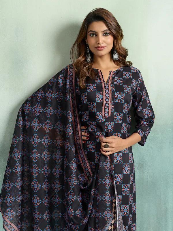 Black_Cotton_Blend_Printed_Straight_Kurta_Pant_Dupatta_Set_For_Women