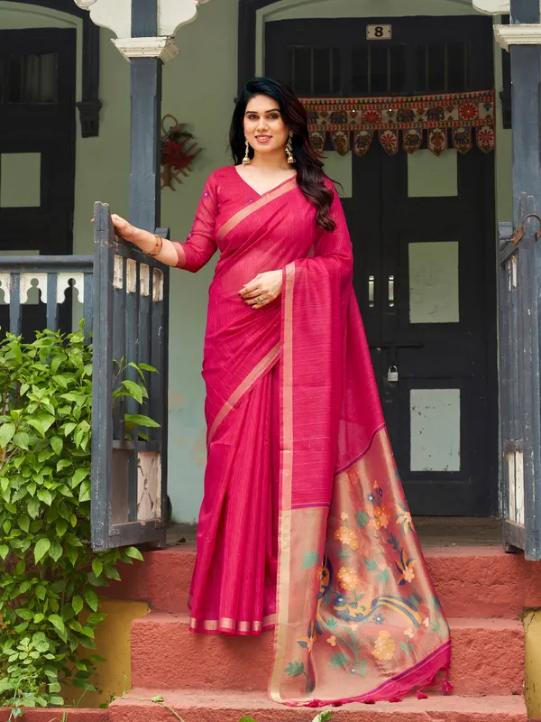 Pink_Linen_Silk_Floral_Border_Saree_With_Blouse_Piece_For_Women