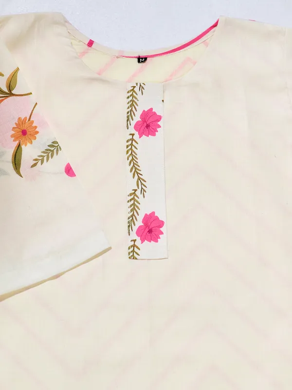 Cream_Cotton_Blend_Floral_Print_Straight_Kurta_Pant_Dupatta_Set_For_Women