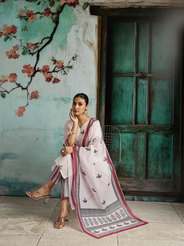 White_Cotton_Blend_Printed_Straight_Kurta_Pant_Dupatta_Set_For_Women