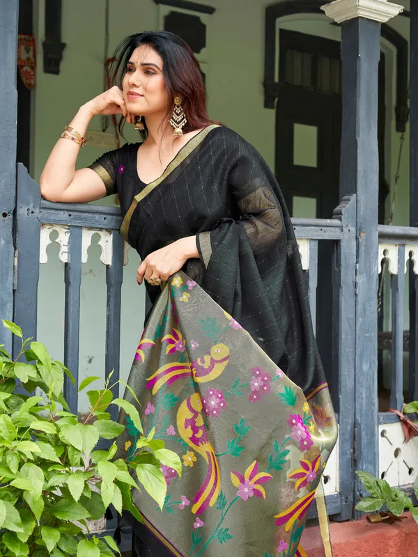 Black_Linen_Silk_Woven_Zari_Border_Saree_With_Blouse_Piece_For_Women