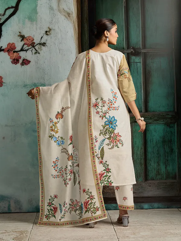 Beige_Cotton_Blend_Floral_Print_Straight_Kurta_Pant_Dupatta_Set_For_Women