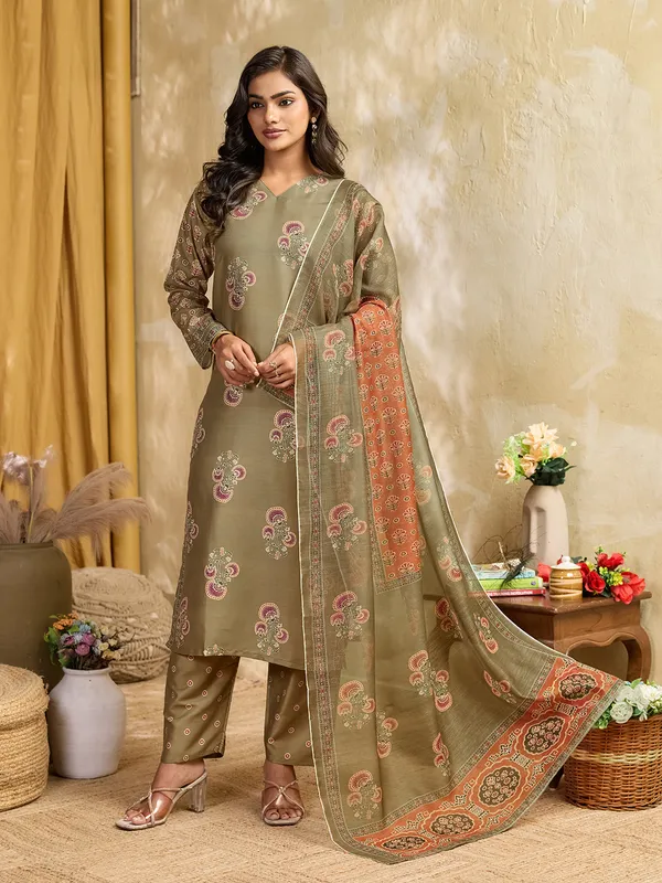 Olive_Green_Cotton_Blend_Paisley_Print_Straight_Kurta_Pant_Dupatta_Set_For_Women