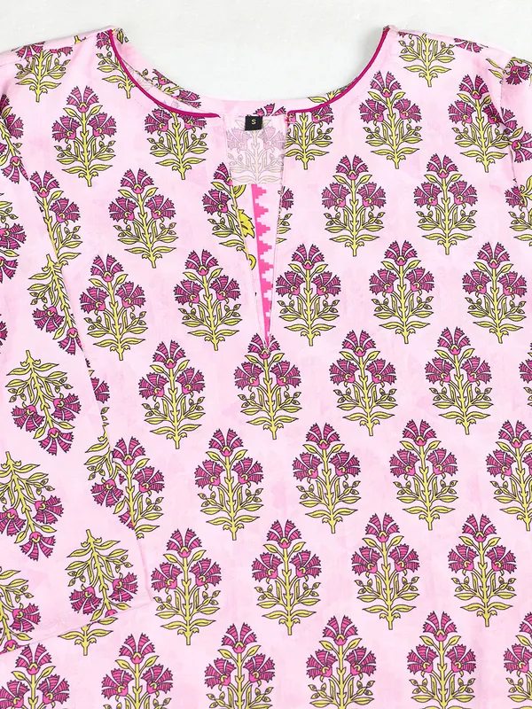 Pink_Cotton_Blend_Straight_Kurta_Pant_Dupatta_Set_For_Women