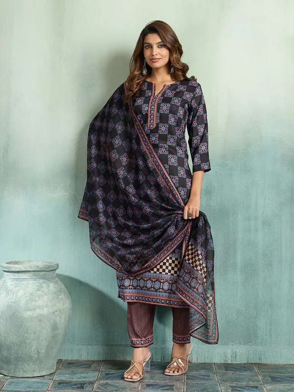 Black_Cotton_Blend_Printed_Straight_Kurta_Pant_Dupatta_Set_For_Women