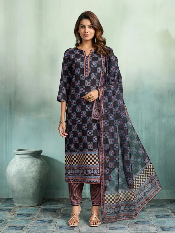 Black_Cotton_Blend_Printed_Straight_Kurta_Pant_Dupatta_Set_For_Women