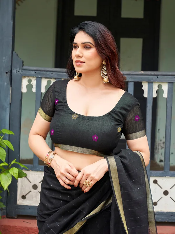 Black_Linen_Silk_Woven_Zari_Border_Saree_With_Blouse_Piece_For_Women