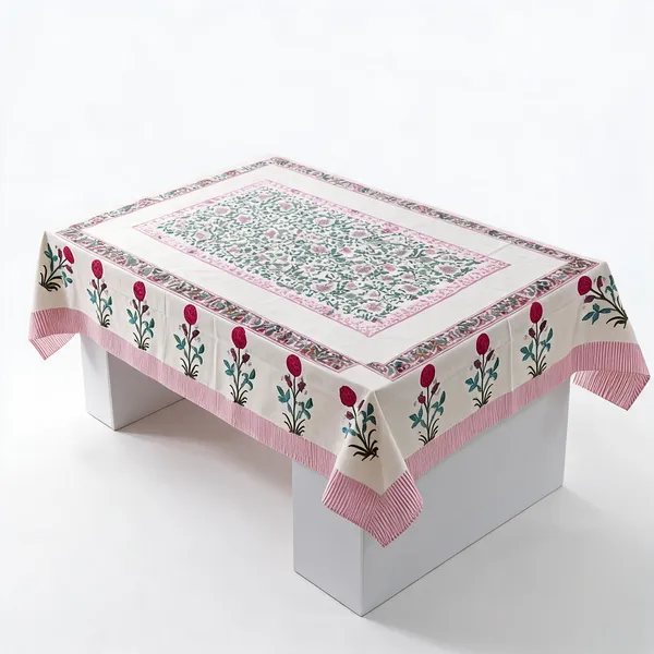 Cosmos_Floral_Print_6_Seater_Tablecloth