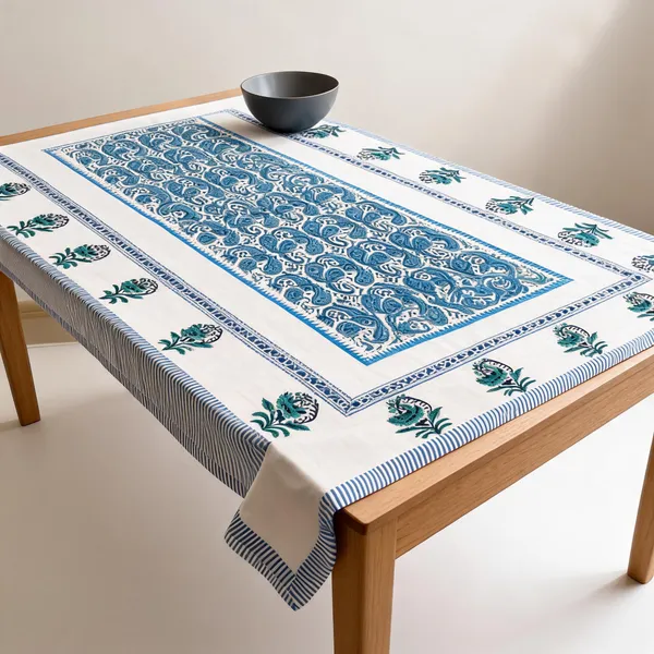 Cosmos_Fabric_Paisley_Print_6_Seater_Dining_Table_Cover_Set