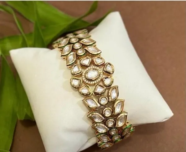 Gold_Tone_Kundan_Style_Bracelet_for_Women