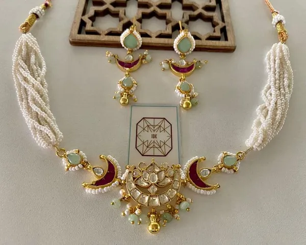 Gold_Tone_Pearl_Necklace_And_Earrings_Set_For_Women
