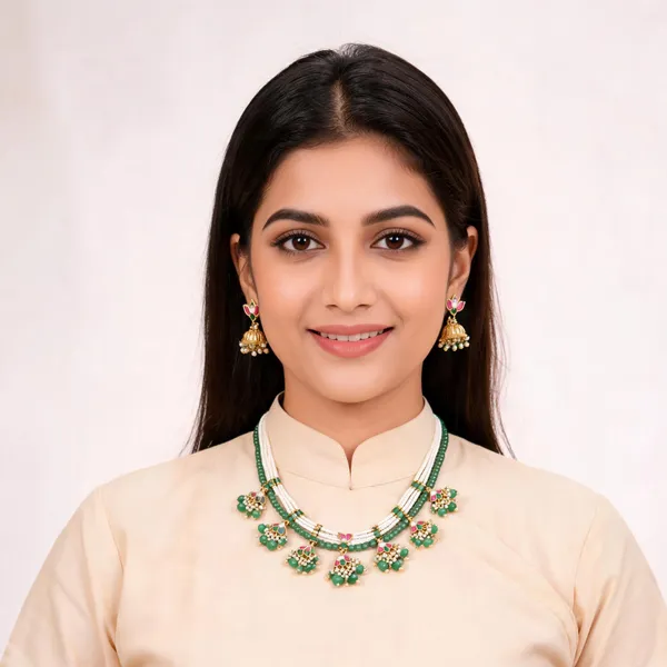Green_Beaded_Necklace_And_Earrings_Set_For_Women