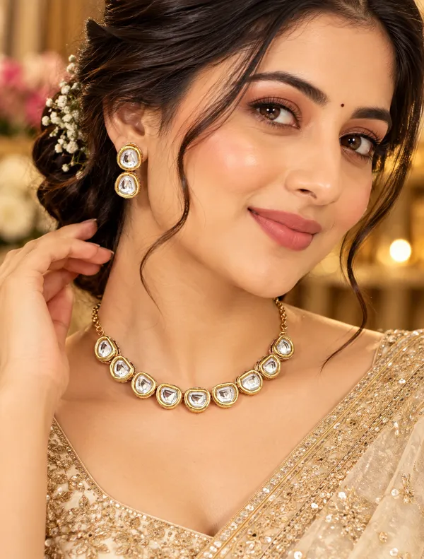 Gold-Tone_Kundan_Necklace_And_Earrings_Set_for_Women