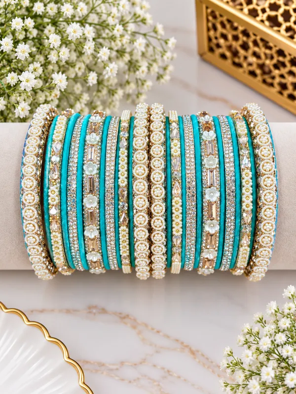 Turquoise_Embellished_Bangle_Set_For_Women