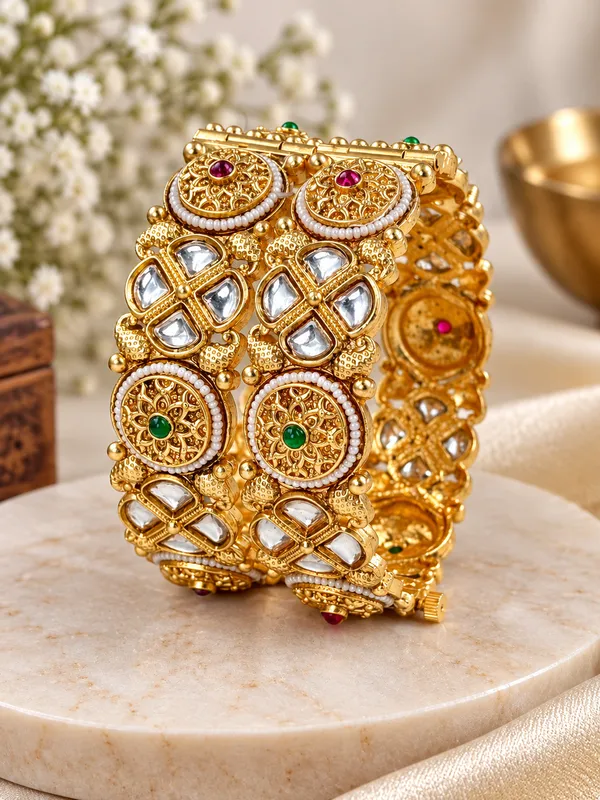 Gold_Tone_Kundan_Style_Bangle_Set_for_Women