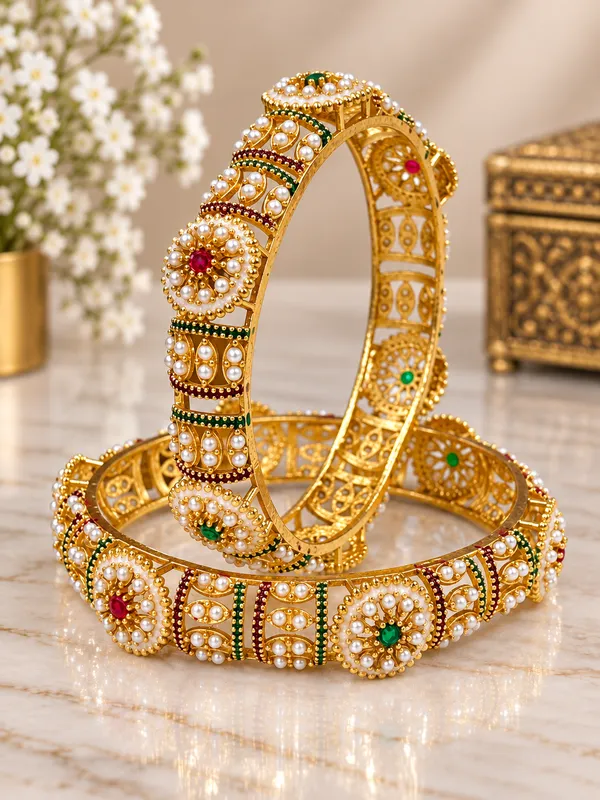 Gold_Tone_Pearl_Embellished_Kundan_Bangles_Set_For_Women