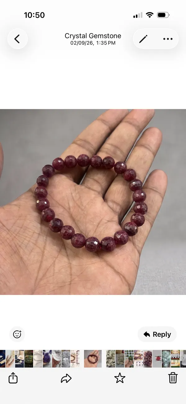Burgundy_Crystal_Beaded_Bracelet_for_Unisex