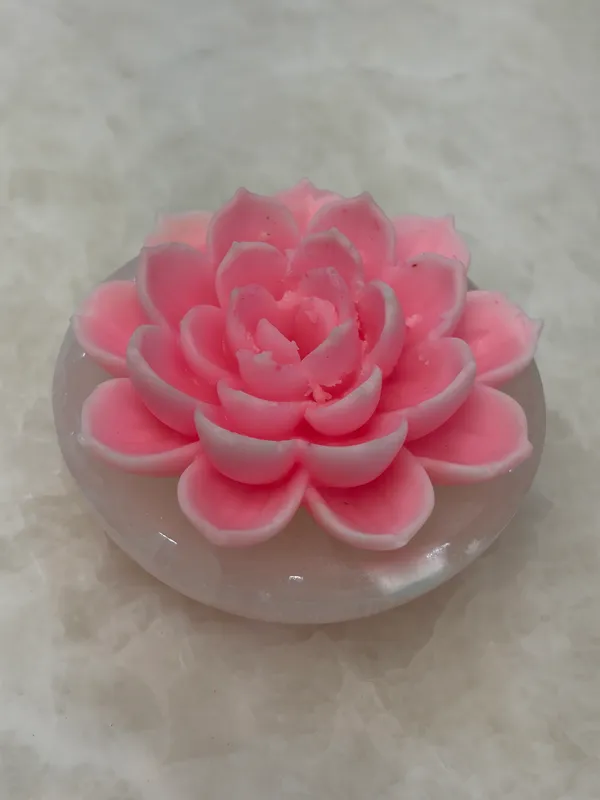 Pink_Lotus_Flower_Decorative_Candle