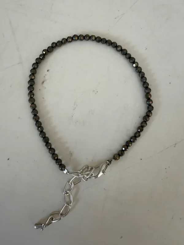 Black_Faceted_Beaded_Necklace_for_Women