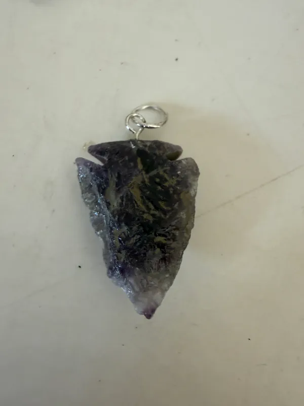 Black_Rough_Stone_Arrowhead_Pendant_for_Unisex