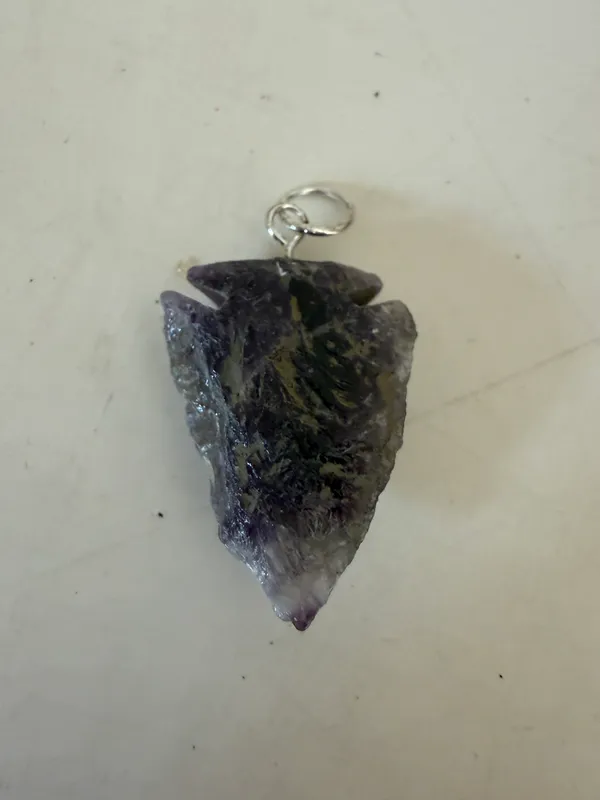 Black_Rough_Stone_Arrowhead_Pendant_for_Unisex