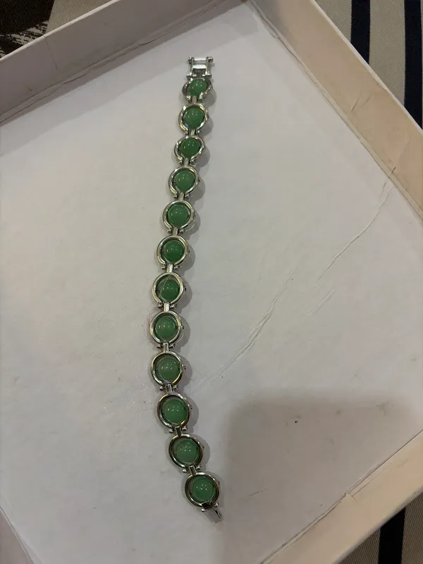 Green_Stone_Link_Bracelet_for_Women