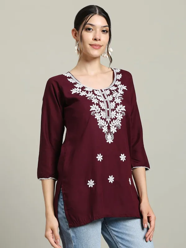 Maroon_Cotton_Straight_Fit_Embroidered_Short_Kurti_For_Women