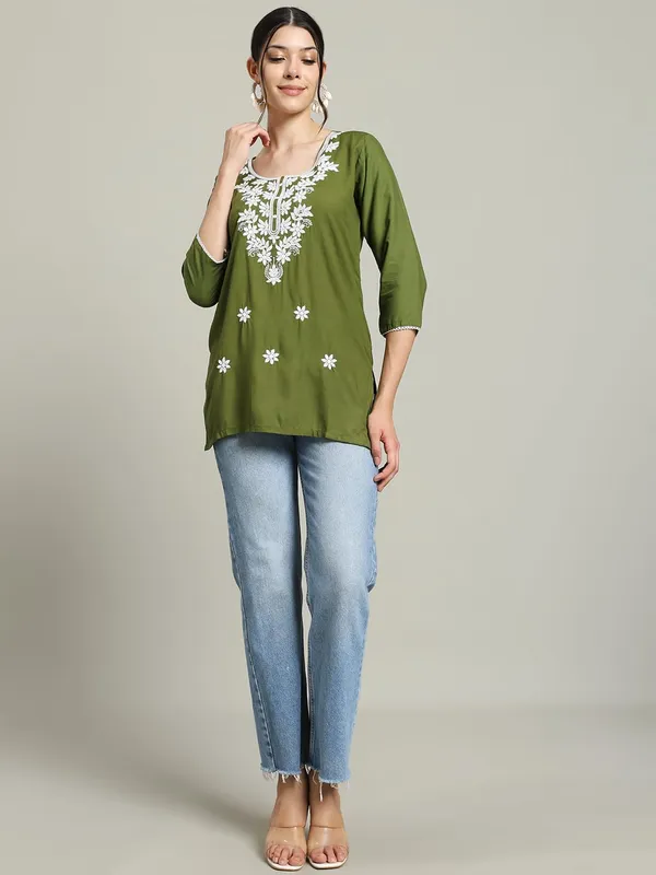 Light_Green_Cotton_Straight_Fit_Embroidered_Short_Kurti_For_Women
