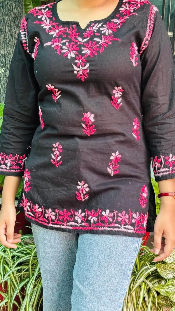 Black_And_Pink_Premium_Cotton_Top_For_Women