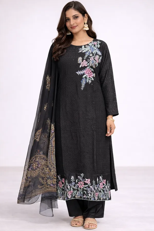 Black_Premium_Cotton_Kurti_With_Pant_And_Dupatta_Set_For_Women