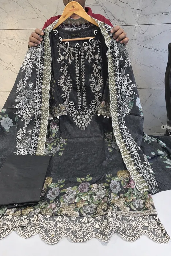 Black_Premium_Cotton_Kurti_With_Pant_And_Dupatta_Set_For_Women