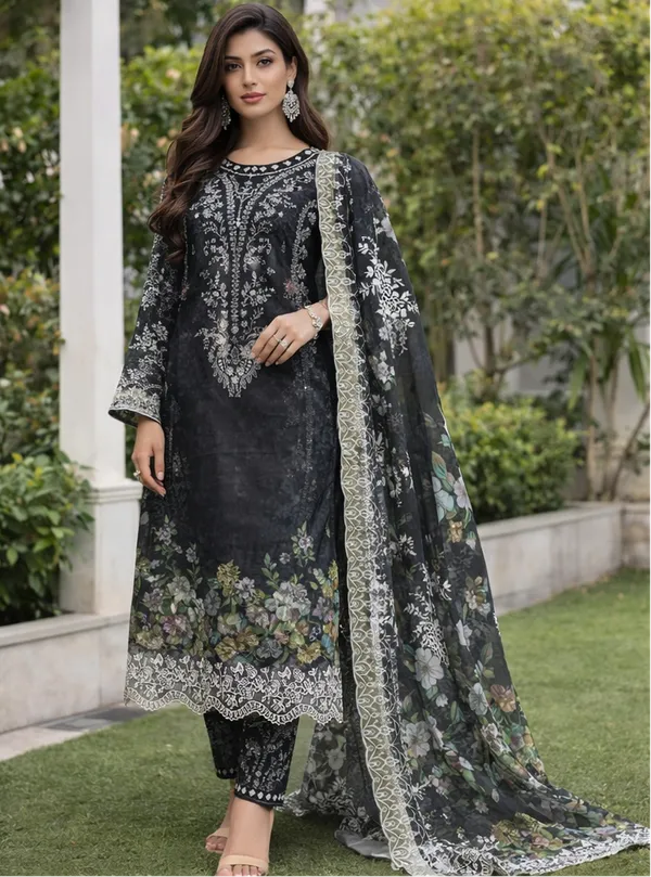 Black_Premium_Cotton_Kurti_With_Pant_And_Dupatta_Set_For_Women