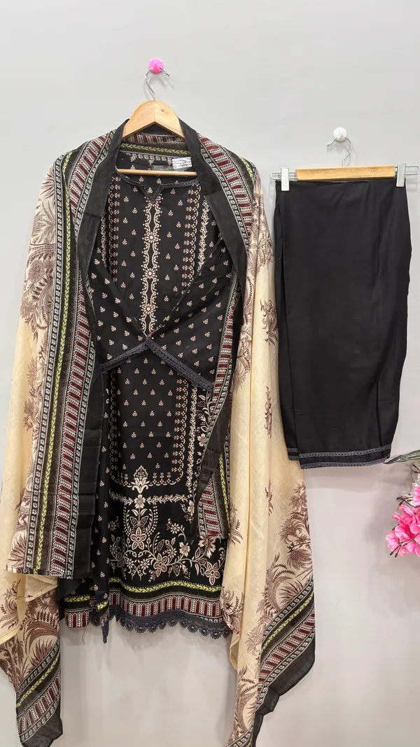 Black_Premium_Cotton_Kurti_With_Pant_And_Dupatta_Set_For_Women