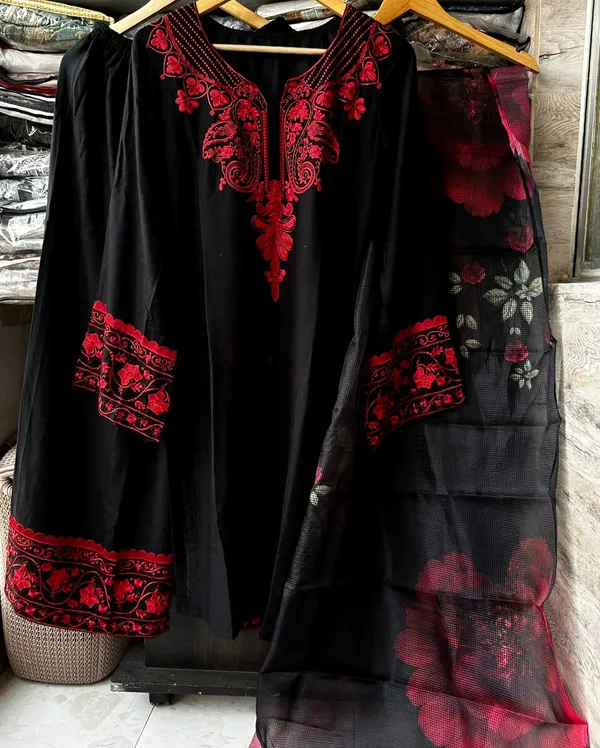 Black_And_Red_Premium_Cotton_Kurti_With_Pant_And_Dupatta_Set_For_Women