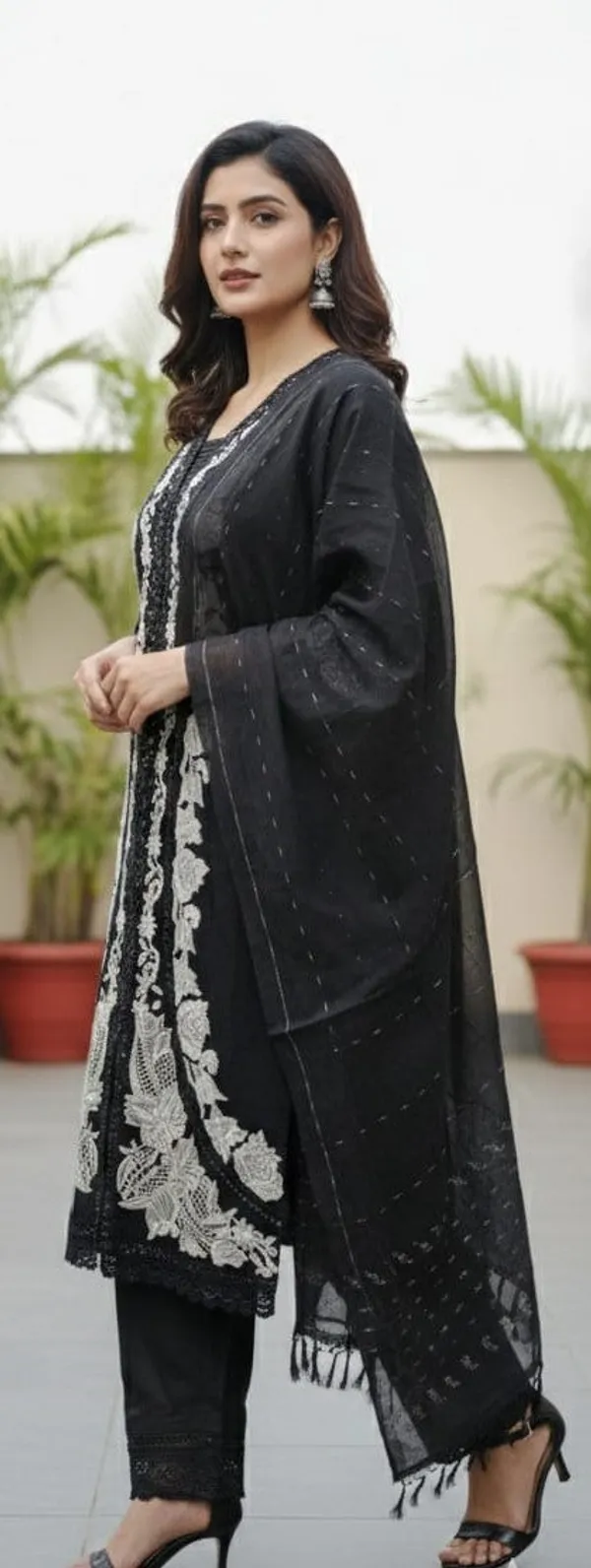 Black_Premium_Rayon_Kurti_With_Pant_And_Dupatta_Set_For_Women