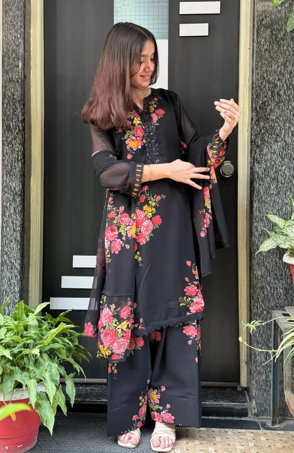 Black_Floral_Georgette_Farsi_Salwar_suit_Dupatta_Set