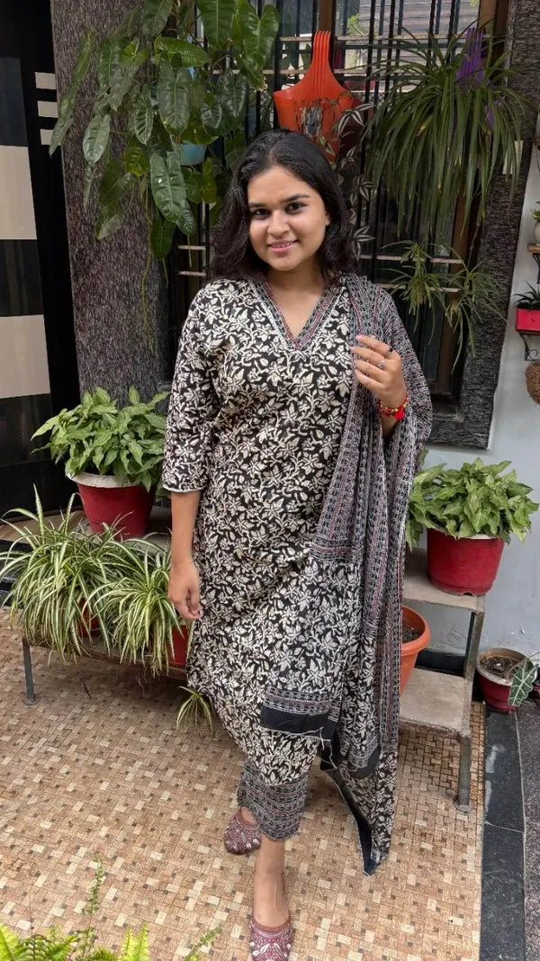 Black_Premium_Cotton_Co-Ord_Set_For_Women