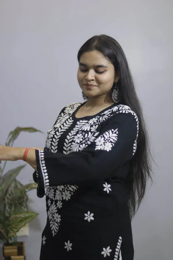 Black_Hand-Embroidered_Simple_Rayon_Chikankari_Kurti.