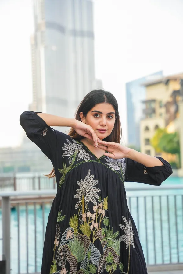 Black_Mal_Mal_Cotton_Embroidered_Tunic
