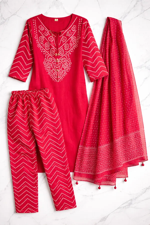 Pink_Premium_Cotton_Kurti_With_Pant_And_Dupatta_Set_For_Women