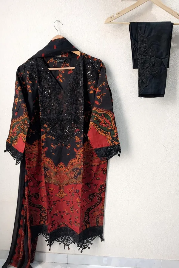 Black_And_Red_Premium_Cotton_Kurti_With_Pant_And_Dupatta_Set_For_Women