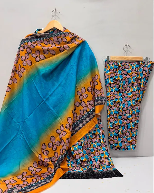 Turquoise_And_Pink_Premium_Rayon_Kurti_With_Pant_And_Dupatta_Set_For_Women