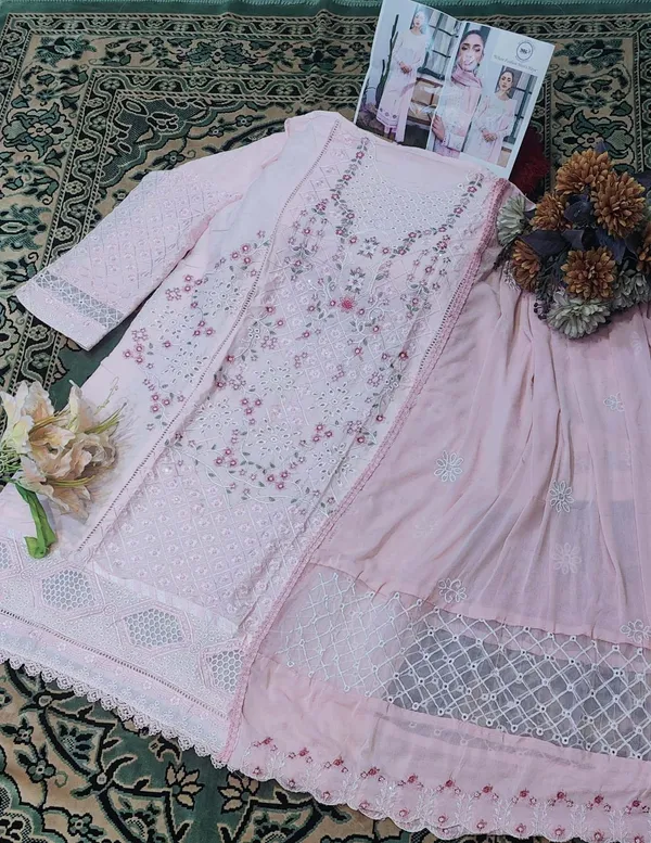 Blush_Pink_Premium_Cotton_Kurti_With_Pant_And_Dupatta_Set_For_Women