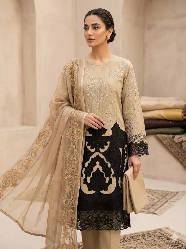 Black_And_Ivory_Premium_Cotton_Kurti_With_Pant_And_Dupatta_Set_For_Women