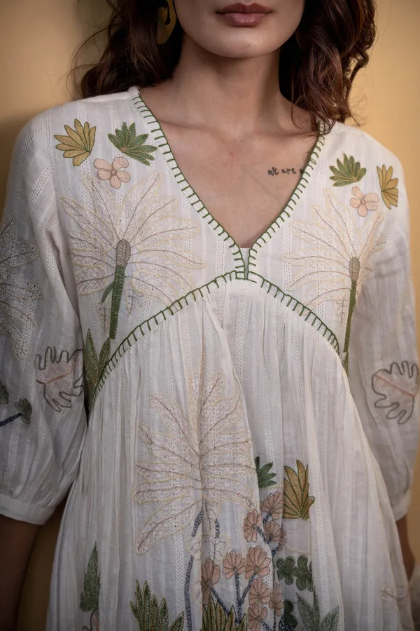 White_Premium_Cotton_Tunic_For_Women