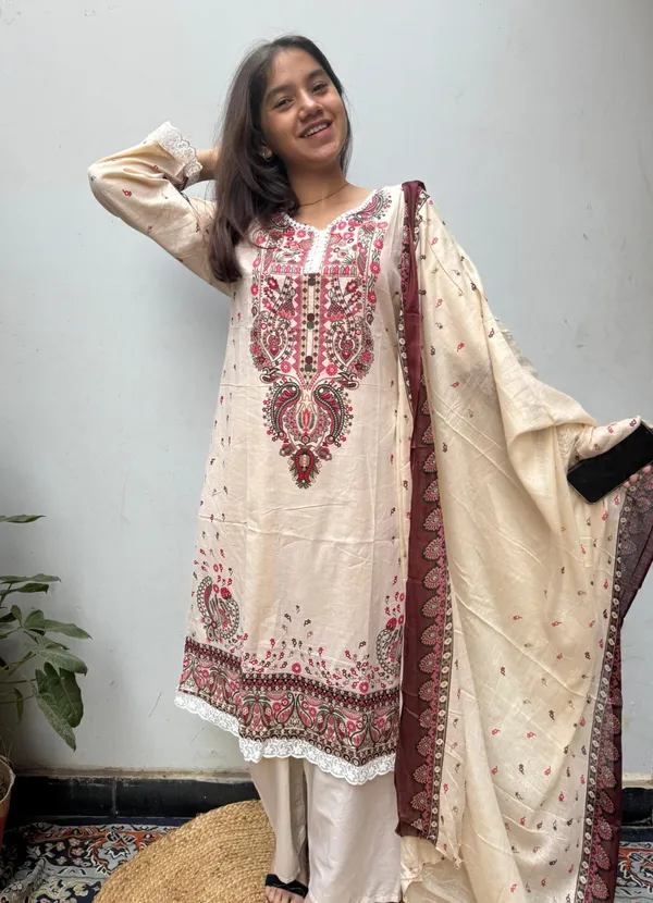 Cream_And_Red_Premium_Cotton_Kurti_With_Pant_And_Dupatta_Set_For_Women